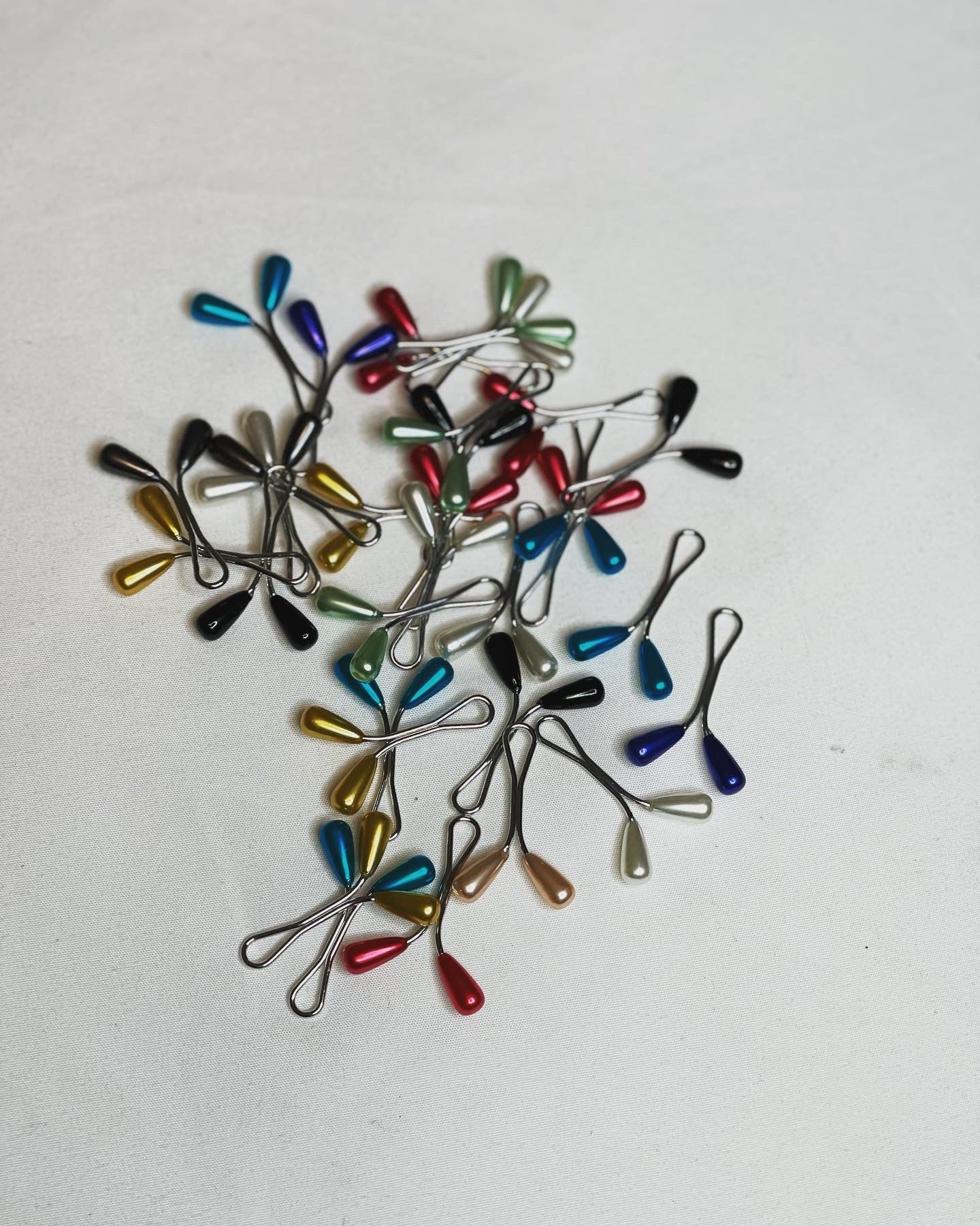 Hijabs pins